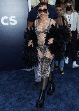 Amerikalı rapçi Doja Cat (Amala Ratna Zandile Dlamini), Michael Rubin 'in Fanatik Super Bowl Partisi' ne 12 Şubat 2022 tarihinde Culver City, Los Angeles, Kaliforniya, ABD 'de düzenlenen 3Labs' a geldi..