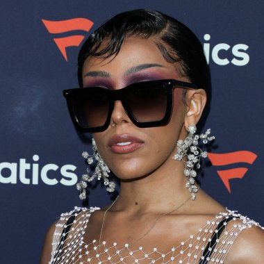 Amerikalı rapçi Doja Cat (Amala Ratna Zandile Dlamini), Michael Rubin 'in Fanatik Super Bowl Partisi' ne 12 Şubat 2022 tarihinde Culver City, Los Angeles, Kaliforniya, ABD 'de düzenlenen 3Labs' a geldi.. 