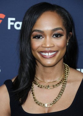 Amerikalı medya mensubu Rachel Lindsay, Michael Rubin 'in Fanatik Super Bowl Partisi 2022' ye 12 Şubat 2022 'de Culver City, Los Angeles, Kaliforniya, ABD' de gerçekleştirildi.. 