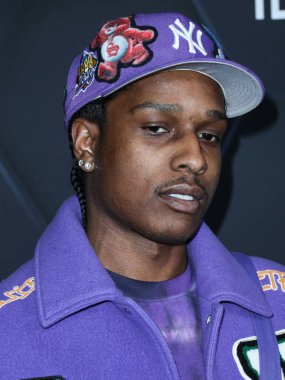 Amerikalı rapçi A $AP Rocky (ASAP Rocky, Rakim Athelaston Mayers), 11 Şubat 2022 'de Hollywood, Los Angeles, Kaliforniya, ABD' deki Goya Stüdyoları 'nda düzenlenen Fenty Beauty and F70 Skin Kutlamasına geldi.. 
