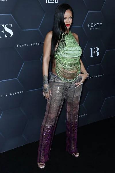 Cantora Barbadense Rihanna Robyn Rihanna Fenty Vestindo Attico Chega Fenty — Fotografia de Stock