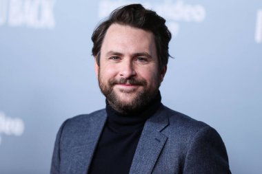 Amerikalı aktör Charlie Day, 8 Şubat 2022 'de Los Angeles, Kaliforniya' da düzenlenen 