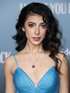 Meksikalı-Amerikalı aktris Giselle Torres, 8 Şubat 2022 'de Los Angeles, Kaliforniya, ABD' de düzenlenen 