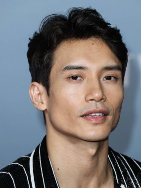 Filipinli aktör Manny Jacinto, 8 Şubat 2022 'de Los Angeles, Kaliforniya, ABD' de düzenlenen 