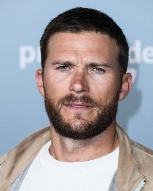 Amerikalı aktör Scott Eastwood, 8 Şubat 2022 'de Los Angeles, Kaliforniya, ABD' de düzenlenen 