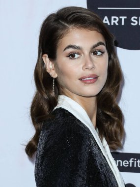 Amerikalı model Kaia Jordan Gerber, 19 Ocak 2022 'de Los Angeles Kongre Merkezi' nde düzenlenen Kaia Gerber 'in ev sahipliğini yaptığı St. Jude Çocuk Araştırmaları Hastanesi yararına düzenlenen 27.