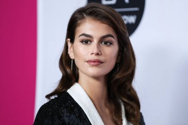 Amerikalı model Kaia Jordan Gerber, 19 Ocak 2022 'de Los Angeles Kongre Merkezi' nde düzenlenen Kaia Gerber 'in ev sahipliğini yaptığı St. Jude Çocuk Araştırmaları Hastanesi yararına düzenlenen 27.