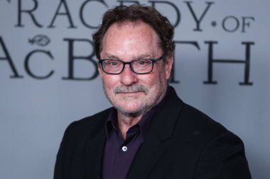 Amerikalı aktör Stephen Root, 16 Aralık 2021 'de Los Angeles, Kaliforniya, ABD' deki Los Angeles 'taki Amerikan Tiyatro Kompleksi' nde düzenlenen 