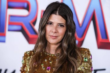 Zuhair Murad elbisesi giyen aktris Marisa Tomei, 13 Aralık 2021 'de Westwood, Los Angeles, Kaliforniya, ABD' deki Regency Village Theatre 'da düzenlenen Columbia Pictures' ın 'Örümcek Adam: No Way Home' adlı filminin Los Angeles galasına geldi..