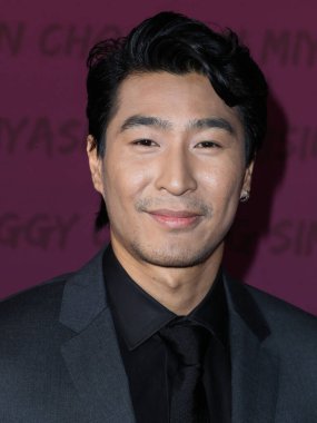 Avustralyalı aktör Chris Pang, 11 Aralık 2021 'de Beverly Hilton Hotel' de düzenlenen 19. Unutulmaz Asya Amerikan Ödülleri 'ne geliyor..