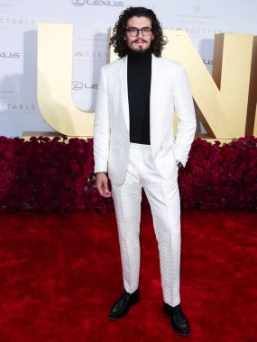 Venezuela-Amerikalı aktör Tommy Martinez, 11 Aralık 2021 'de Beverly Hilton Oteli' nde düzenlenen 19. Unutulmaz Asya Amerikan Ödülleri 'ne geliyor..