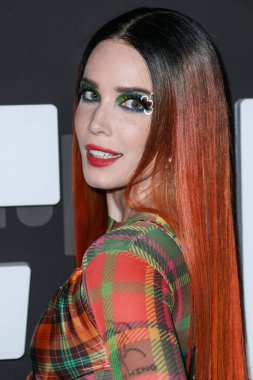 Şarkıcı Halsey (Ashley Nicolette Frangipane), 9 Aralık 2021 'de Hollywood, Los Angeles, Kaliforniya, ABD' de bulunan Avalon Hollywood 'da bulunan Scout Willis, BIA ve Kehlani' nin performanslarıyla Grammy ödüllü sanatçı Halsey 'nin sunduğu Flip Grand Launch Organizasyonu' na geldi.