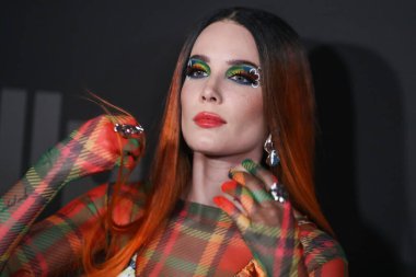 Şarkıcı Halsey (Ashley Nicolette Frangipane), 9 Aralık 2021 'de Hollywood, Los Angeles, Kaliforniya, ABD' de bulunan Avalon Hollywood 'da bulunan Scout Willis, BIA ve Kehlani' nin performanslarıyla Grammy ödüllü sanatçı Halsey 'nin sunduğu Flip Grand Launch Organizasyonu' na geldi.