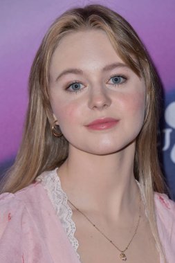 Isabella Crovetti, 'MONSTA X: The Dreaming' in dünya prömiyeri için 8 Aralık 2021 'de Los Angeles, Kaliforniya, ABD' deki CGV Sinema Sineması 'na geldi..