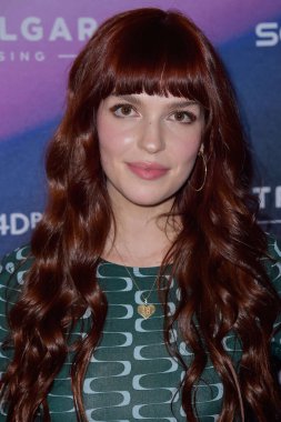 Lily Kincade, 8 Aralık 2021 'de CGV Sinema Sineması' nda düzenlenen 'MONSTA X: The Dreaming' in dünya prömiyerine geldi..