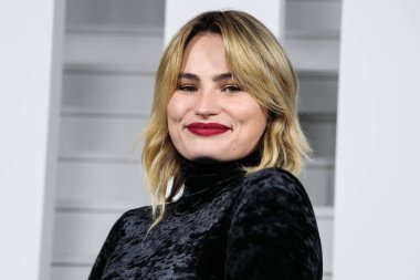 Amerikalı şarkıcı Kathryn Gallagher, Netflix 'in 