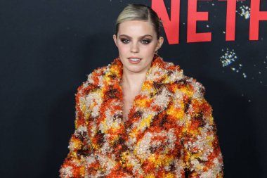 Actress Rene Rapp arrives at the World Premiere of Netflix's 'Don't Look Up' held at Jazz at Lincoln Center on December 5, 2021 in Manhattan, New York City, New York, United States