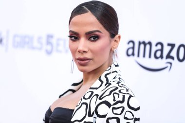 Brazilian singer Anitta (Larissa de Macedo Machado) arrives at the Variety 2021 Music Hitmakers Brunch presented by Peacock and Girls5eva and sponsored by IHG Hotels and Resorts held at the City Market Social House on December 4, 2021 in Los Angeles