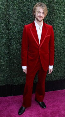 Şarkıcı Finneas O 'Connell, Peacock ve Girls5eva tarafından sunulan ve IHG Otelleri ve Resorts sponsorluğunda 4 Aralık 2021 tarihinde Los Angeles, Kaliforniya, ABD' de düzenlenen Variety 2021 Music Hitmakers Brunch 'a geldi..