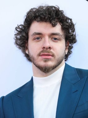 Rapçi Jack Harlow, Peacock ve Girls5eva tarafından sunulan ve IHG Otelleri ve Resorts sponsorluğunda 4 Aralık 2021 tarihinde Los Angeles, Kaliforniya, ABD 'deki City Market Social House' da düzenlenen Music Hitmakers Brunch 'a geldi.. 