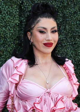 Şarkıcı Kali Uchis, Peacock ve Girls5eva tarafından sunulan ve IHG Otelleri ve Resorts sponsorluğunda 4 Aralık 2021 tarihinde Los Angeles, Kaliforniya, ABD 'de düzenlenen Variety 2021 Music Hitmakers Brunch' a geldi.. 