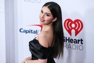 Amanda Diaz iHeartRadio 102.7 KIIS FM 'in Jingle Ball 2021' e 3 Aralık 2021 'de Inglewood, Los Angeles, Kaliforniya' da düzenlenen Forum 'da ulaştı.. 