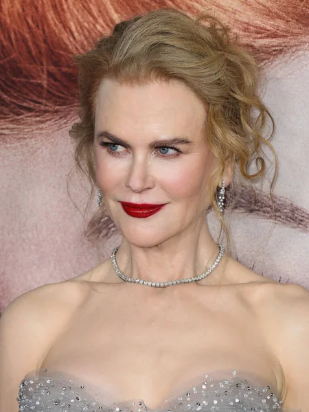 Skådespelerska Nicole Kidman Bär Armani Prive Klänning Jimmy Choo Skor — Stockfoto