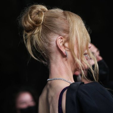 Armani Prive elbisesi giyen oyuncu Nicole Kidman, 15 Kasım 2021 'de ABD' nin Kaliforniya eyaletinin Los Angeles kentinde düzenlenen 6. Yıllık InStyle Ödülleri 'ne geldi.. 