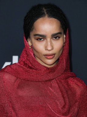 Aktris Zoe Kravitz, 15 Kasım 2021 'de ABD' nin Kaliforniya eyaletinin Los Angeles kentinde düzenlenen 6.. 