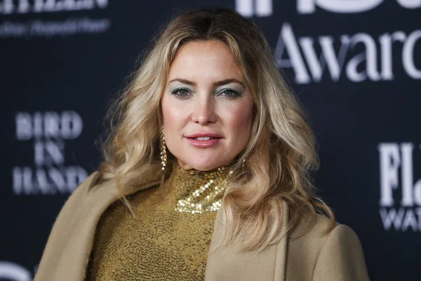 Actress Kate Hudson Wearing Michael Kors Dress Cicada Jewelry Arrives — Stock Photo, Image