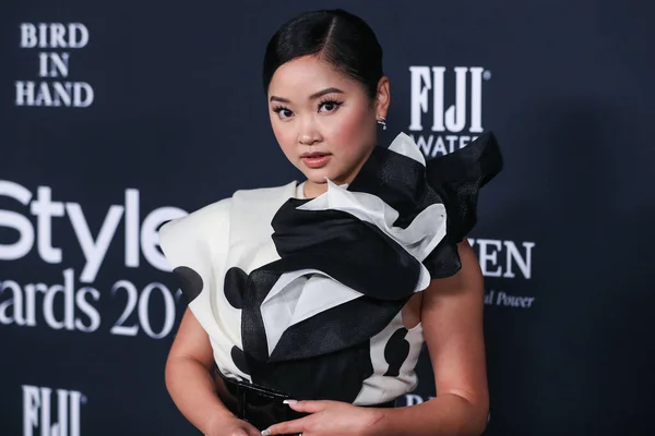 Herečka Lana Condor Šatech Georges Chakra Přijíždí Výroční Instyle Awards — Stock fotografie