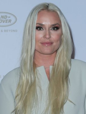 Amerikalı alp disiplini kayak yarışçısı Lindsey Vonn, 15 Kasım 2021 'de Los Angeles, Kaliforniya, ABD' deki Akademi Sinema Müzesi 'nde düzenlenen Range Rover Liderlik Zirvesi ve Küresel Açılış Etkinliğine ulaştı..