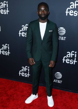 Aktör Jimmy Akingbola, Warner Bros. Pictures 'King Richard' ın kapanış gecesi galası için 14 Kasım 2021 'de Hollywood, Los Angeles, Kaliforniya, ABD' de bulunan TCL Çin Tiyatrosu IMAX 'e geldi.
