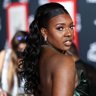 Aktris Mikayla Bartholomew, 14 Kasım 2021 'de Hollywood, Los Angeles, Kaliforniya, ABD' deki TCL Çin Tiyatrosu IMAX 'ta düzenlenen Warner Bros. Pictures' King Richard 'ın Kapanış Gecesi' ne geldi.. 