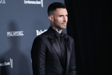 Şarkıcı Adam Levine, 13 Kasım 2021 'de Batı Hollywood, Los Angeles, Kaliforniya, ABD' deki Pasifik Tasarım Merkezi 'nde düzenlenen 10 yıllık Bebek Galası' na geldi..