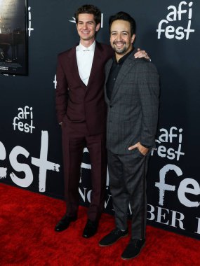 Aktör Andrew Garfield ve aktör Lin-Manuel Miranda, Netflix 'in 