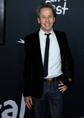 Yapımcı Brian Grazer, Netflix 'in' tick, tickBOOM 'unun 2021 AFI Festivali Açılış Gecesi Galası' na geliyor! 10 Kasım 2021 tarihinde Hollywood, Los Angeles, Kaliforniya, ABD 'deki TCL Çin Tiyatrosu' nda düzenlendi..