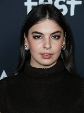 Aktris Isabella Gomez, Netflix 'in 
