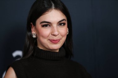 Aktris Isabella Gomez, Netflix 'in 