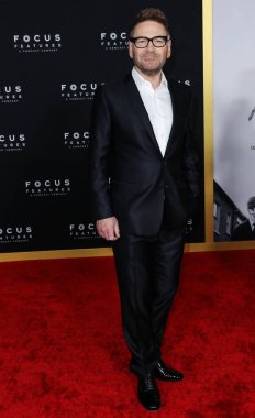 Aktör Kenneth Branagh, 8 Kasım 2021 tarihinde Los Angeles, Kaliforniya, ABD 'deki Akademi Sinema Müzesi' nde düzenlenen Odak Özellikleri 'Belfast' ın Los Angeles prömiyerine geldi.. 