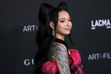 Şarkıcı Bella Poarch, Los Angeles İlçe Sanat Müzesi 'nde 6 Kasım 2021 tarihinde düzenlenen 10. Geleneksel LACMA Sanat + Film Galası' na geldi.. 