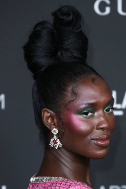 Actress Jodie Turner-Smith wearing an outfit by Gucci arrives at the 10th Annual LACMA Art + Film Gala 2021 held at the Los Angeles County Museum of Art on November 6, 2021 in Los Angeles, California, United States