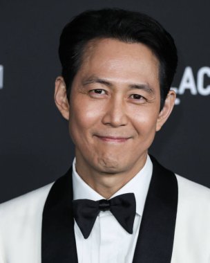 Aktör Lee Jung-jae, Los Angeles İlçe Sanat Müzesi 'ne 6 Kasım 2021' de düzenlenen 10. Geleneksel LACMA Sanat + Film Galası 'na geliyor.. 