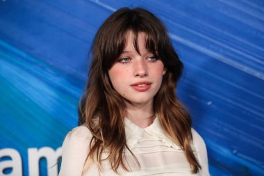 Gabo Anderson, TikTok ve Jeremy Scott onuruna 4 Kasım 2021 'de Batı Hollywood, Los Angeles, Kaliforniya, ABD' deki Pasifik Tasarım Merkezi 'nde düzenlenen amfAR galasına gelir.. 