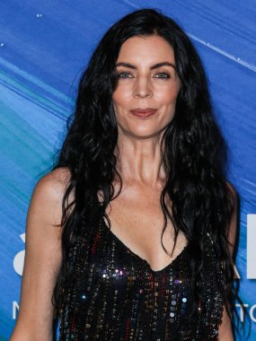 Liberty Ross, 4 Kasım 2021 'de Batı Hollywood, Los Angeles, Kaliforniya, ABD' de düzenlenen Pasifik Tasarım Merkezi 'nde TikTok ve Jeremy Scott onuruna düzenlenen amfAR galasına gelir.