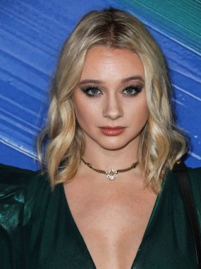 Mollee Gray, TikTok ve Jeremy Scott onuruna 4 Kasım 2021 'de Batı Hollywood, Los Angeles, Kaliforniya, ABD' deki Pasifik Tasarım Merkezi 'nde düzenlenen amfAR galasına gelir.. 