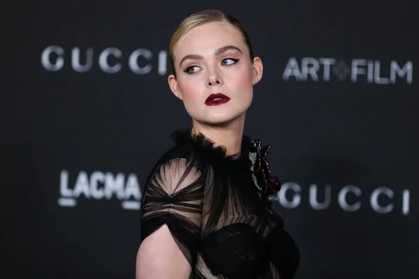 Actress Elle Fanning Wearing Dress Gucci Arrives 10Th Annual Lacma — Stock Photo, Image