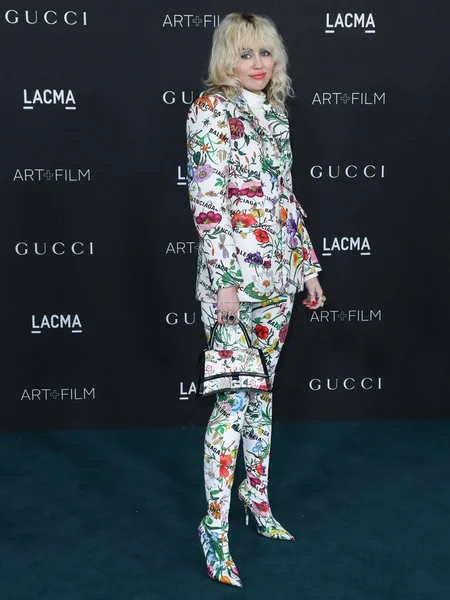 Singer Miley Cyrus Garniturze Gucci Balenciaga Biżuteria Jareda Lehra Przybywają — Zdjęcie stockowe