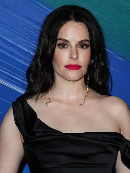 Emily Hampshire Chega Gala Amfar Los Angeles 2021 Homenageando Tiktok — Fotografia de Stock