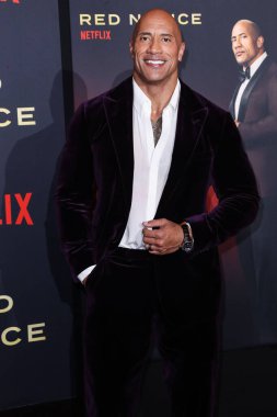 Aktör Dwayne Johnson, Netflix 'in 4 Kasım 2021' de Los Angeles, Kaliforniya 'da düzenlenen Xbox Plaza ve Chick Hearn Court' taki 